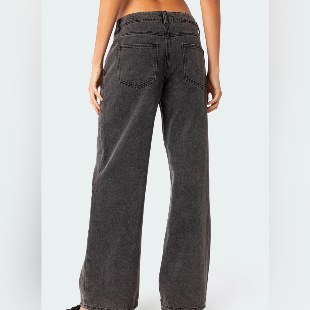 Edikted Raelynn Washed Low Rise Jeans - Picture 2 of 5